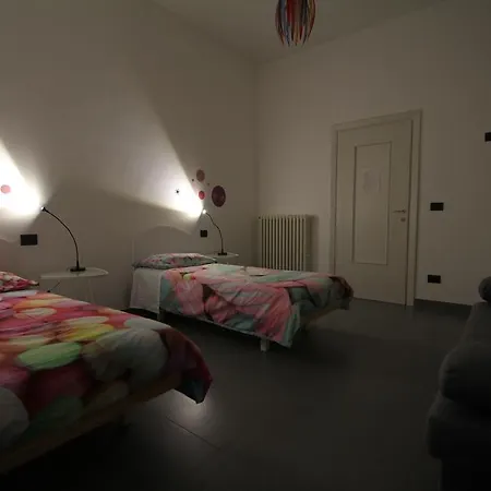 Angoletto Young לינה וארוחת בוקר